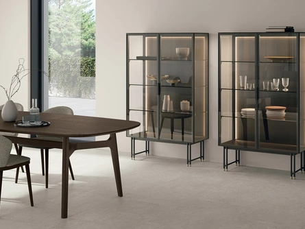 Madia Joyce con ante in vetro di Tomasella