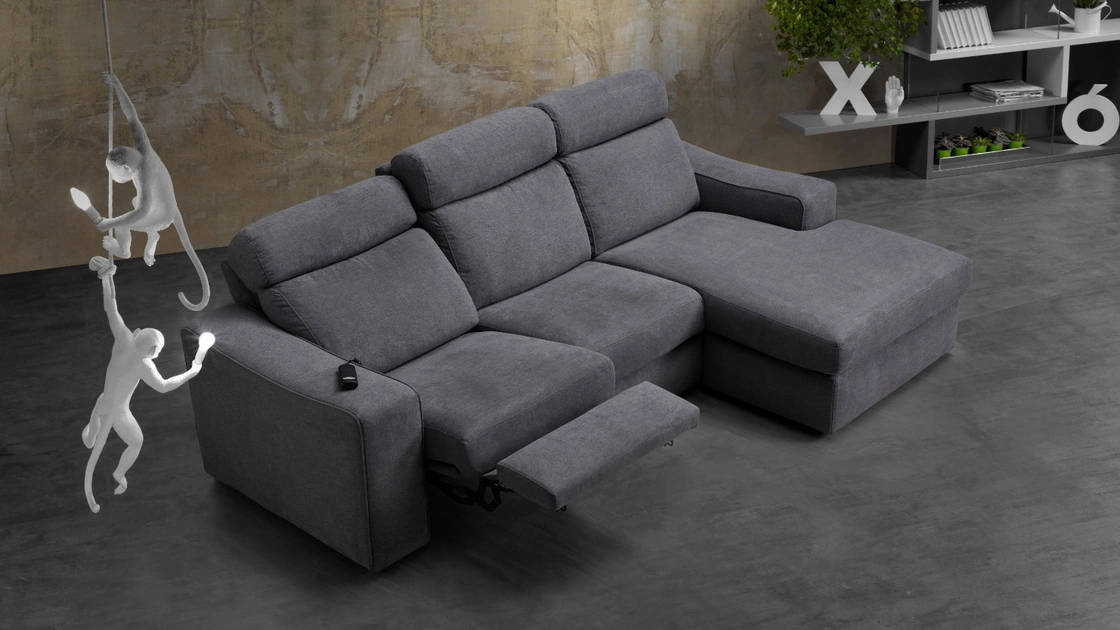 Divano in tessuto con penisola e meccanismo relax elettrico Renè Relax di Excò