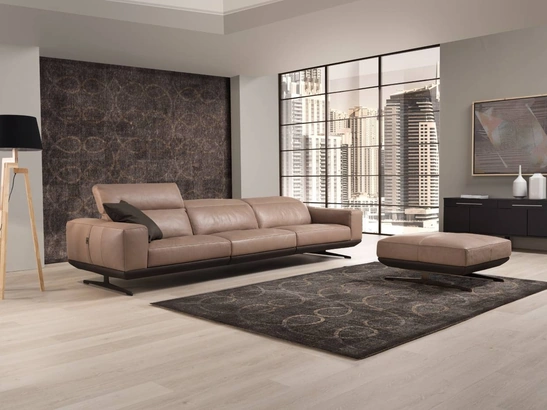 Divano lineare in pelle Gloria di Egoitaliano