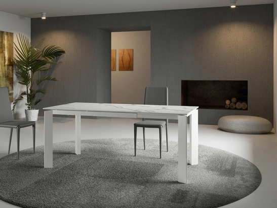 Tavolo Frame con top in ceramica di Stones