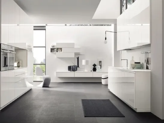 Cucina Moderna lineare Loft Line in laccato Bianco lucido di Arrex