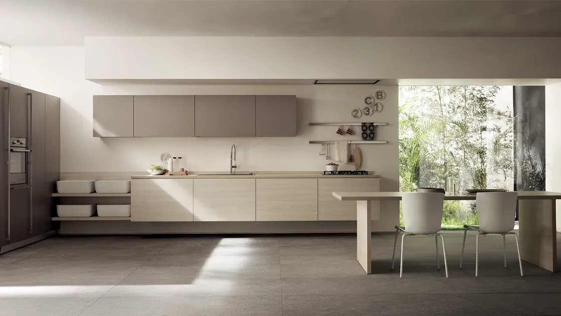 Cucina Moderna ad angolo Qi in Olmo Kuuki e laccato Grigio Selce di Scavolini