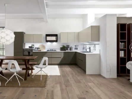 Cucina Moderna angolare Zenzero in Rovere laccato Tortora e Juta di Arrex