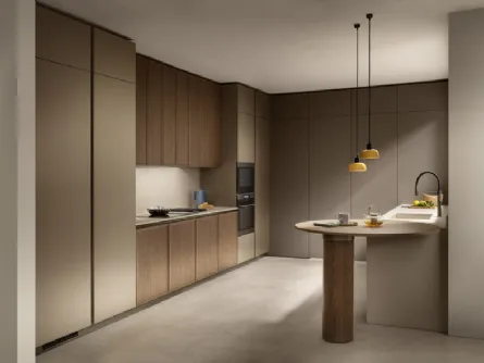 Cucina su misura con penisola Poetica 09 in Frassino, PET e laccato di Scavolini
